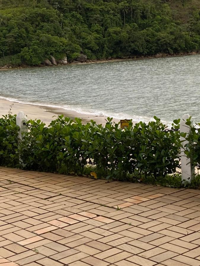 Pe Na Areia *